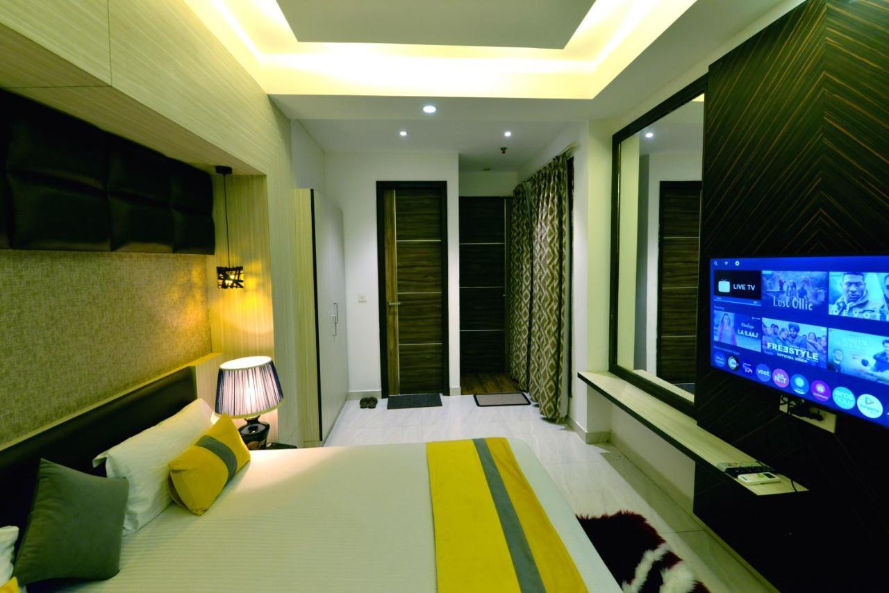 Hotel The Yellow Nayagaon Eksteriør billede